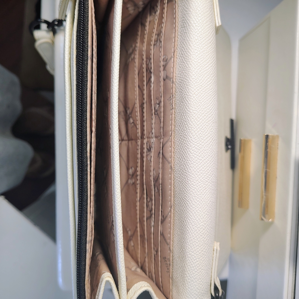 Betsey Johnson Ivory Crossbody Bag with Black Bow Accents - Picture 5 of 11